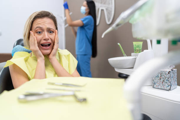 Best Emergency Dental Services Near Me  in Fruitridge Pocket, CA